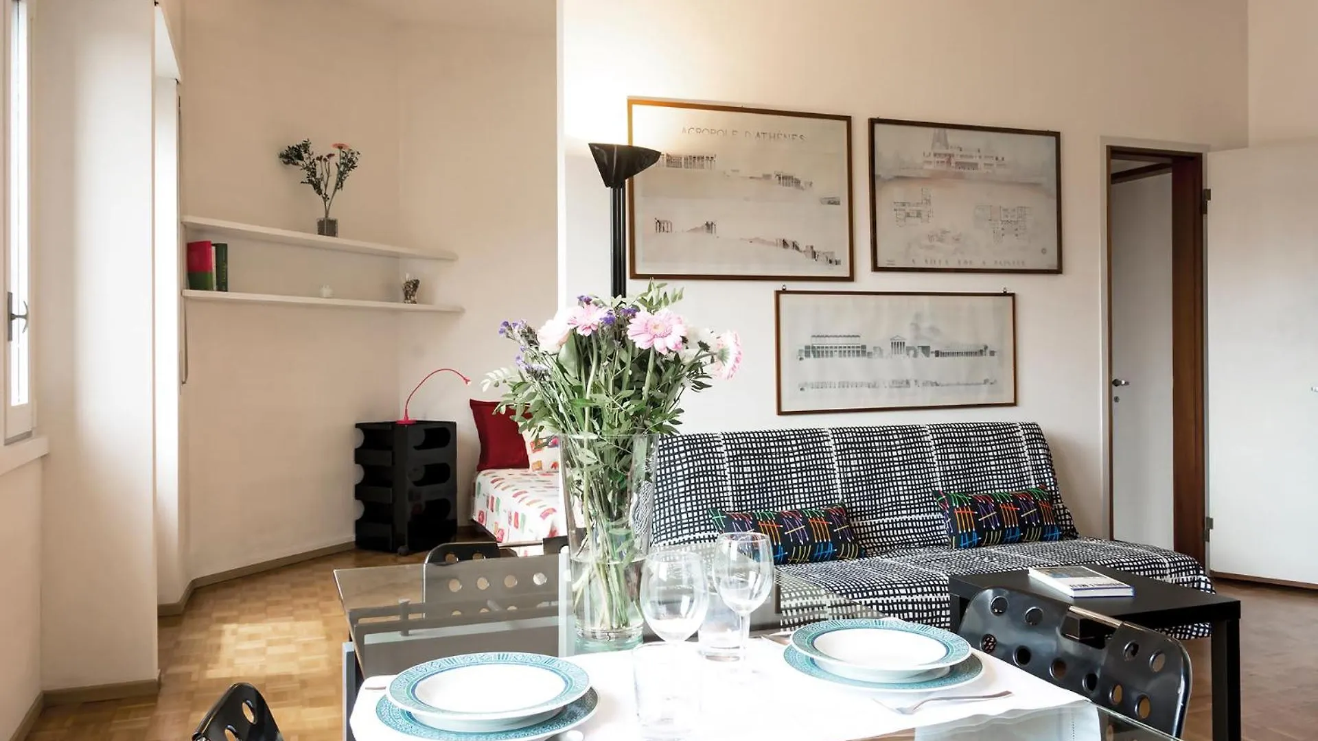 Center Porta Romana Apartment Milan Italy